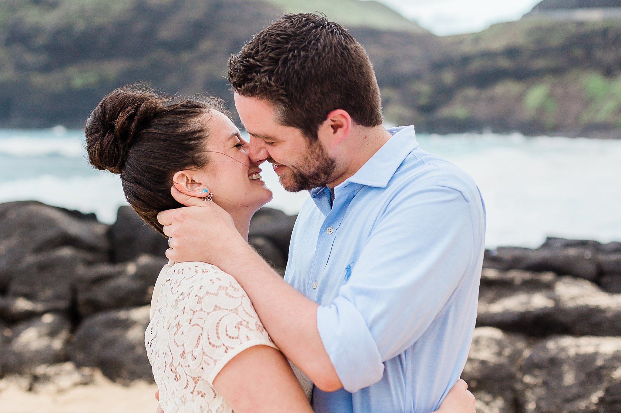 Oahu couples photographer